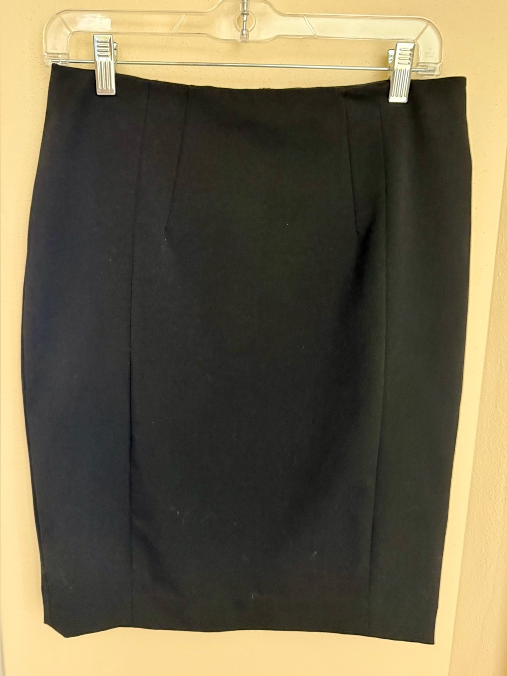 Express Black Pencil Skirt - Sleek Office Staple